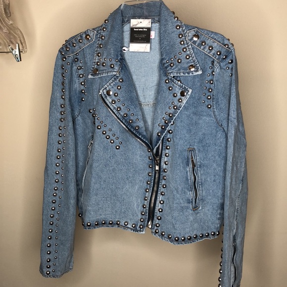 Light Blue Denim Studded Jacket - Picture 2 of 13